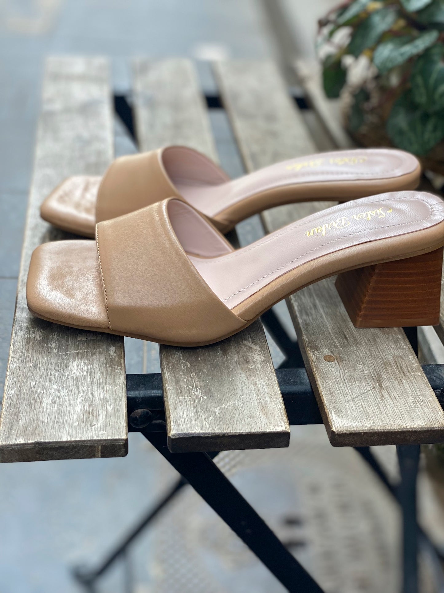 MULE LOTTA CAMEL - Sister Birkin