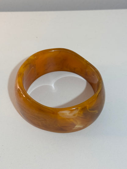 PULSERA DE RESINA MOON