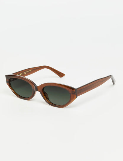 CAMILA SHINY COGNAC