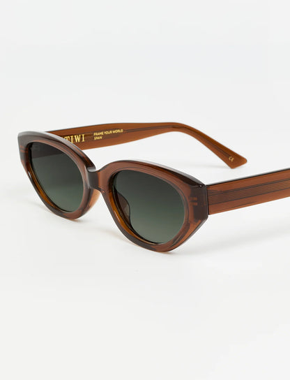 CAMILA SHINY COGNAC