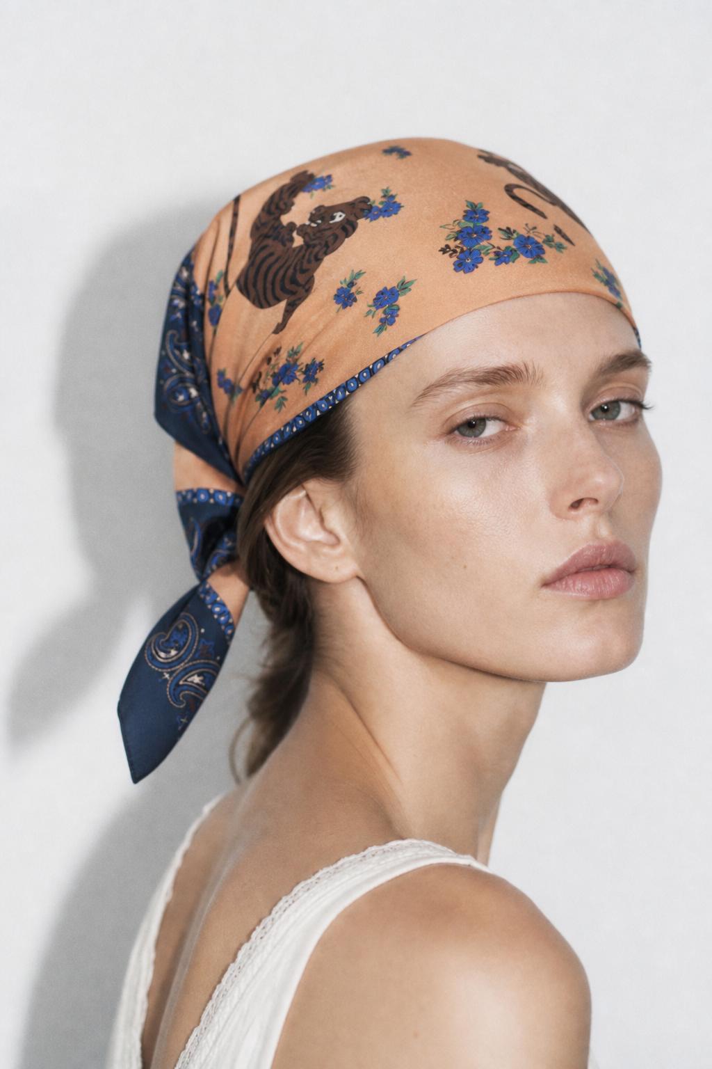 FOULARD SAUVAGE CARAMEL