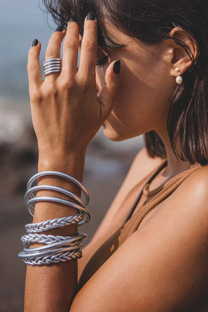 BRAZALETE GRUESO MANTRA KUMLAI SILVER - Sister Birkin 