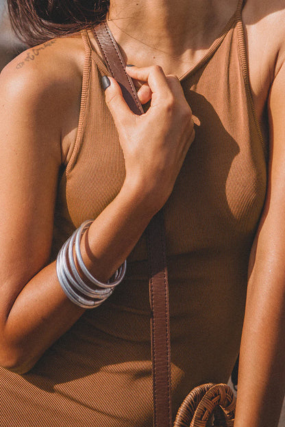 BRAZALETE GRUESO MANTRA KUMLAI SILVER - Sister Birkin 