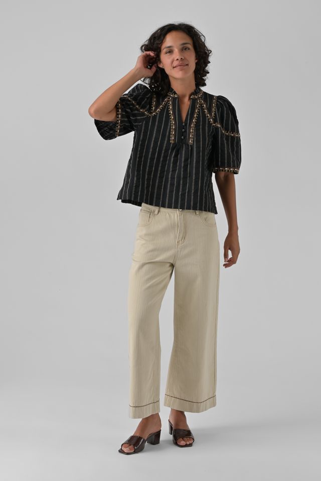 TOP BRODERIE CORA NOIR