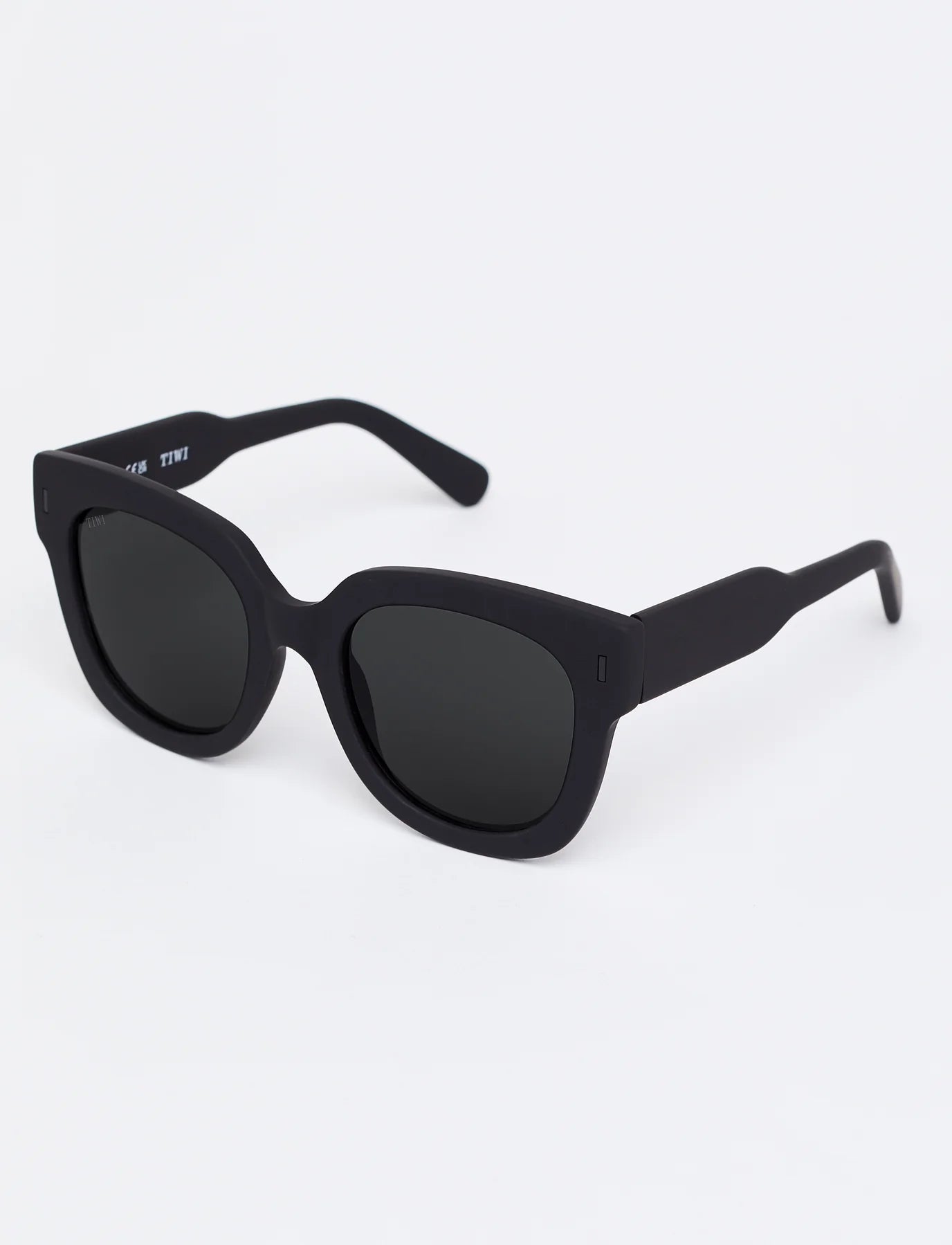 KERR TOTAL BLACK - Sister Birkin