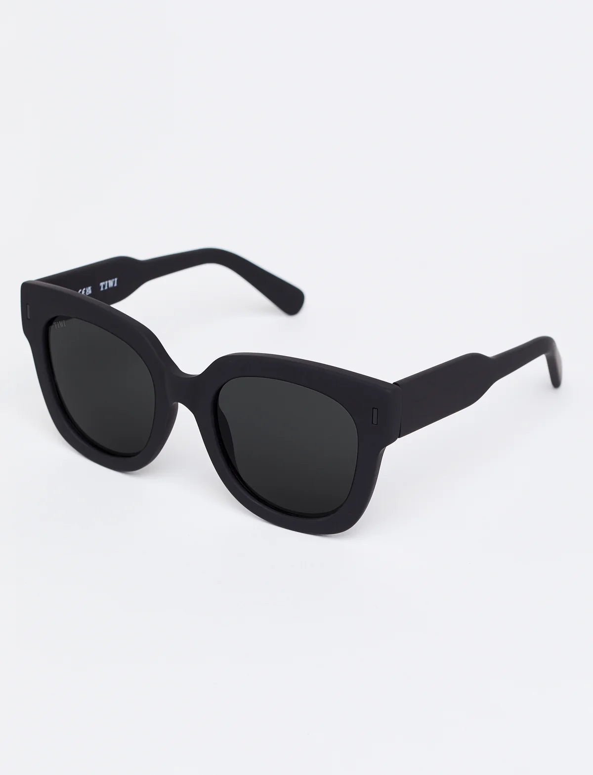 KERR TOTAL BLACK - Sister Birkin