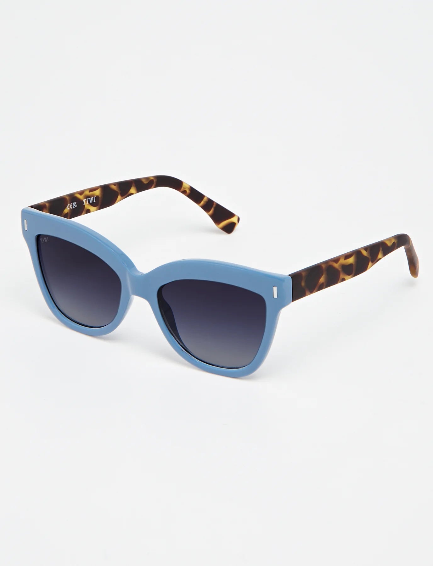 MAUI PASTEL BLUE & BLUE GRADIENT LENSES - Sister Birkin