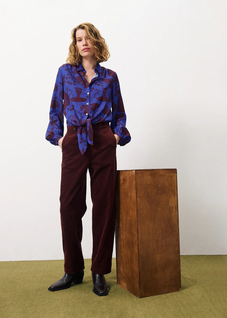 PANTALÓN ELYSA VELOURS BOURDEAUX - Sister Birkin