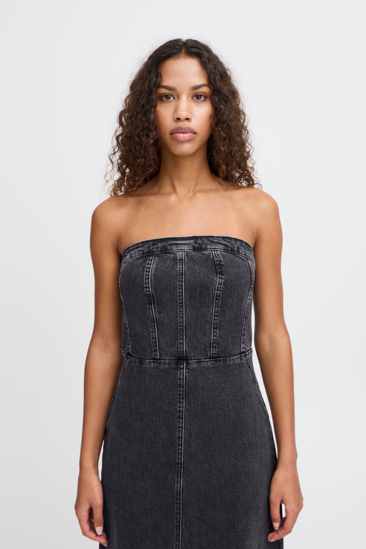 VESTIDO ÍNDIGO DENIM WASHED BLACK - Sister Birkin