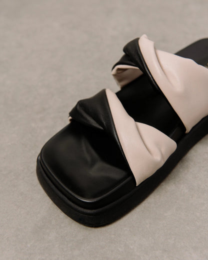 SANDALIAS BICOLOR SHAKA BLACK IVORY - Sister Birkin