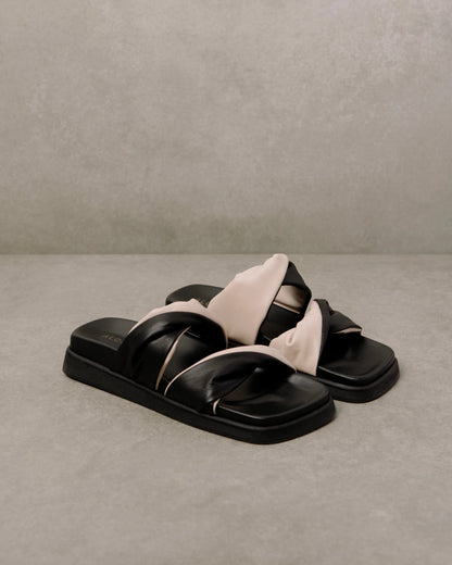 SANDALIAS BICOLOR SHAKA BLACK IVORY - Sister Birkin